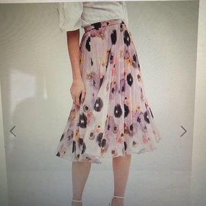 Floral printed skirt